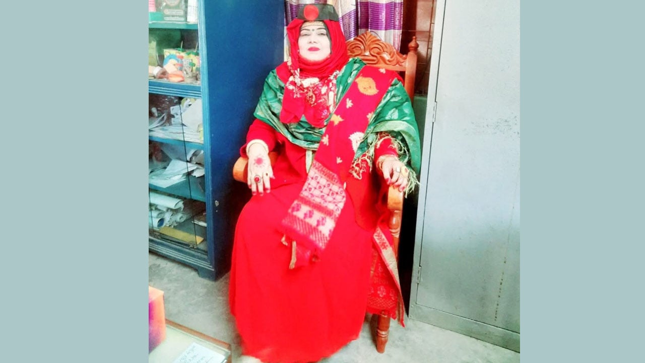 চাঁপাইনবাবগঞ্জে সেই সহকারী শিক্ষিকা বরখাস্ত