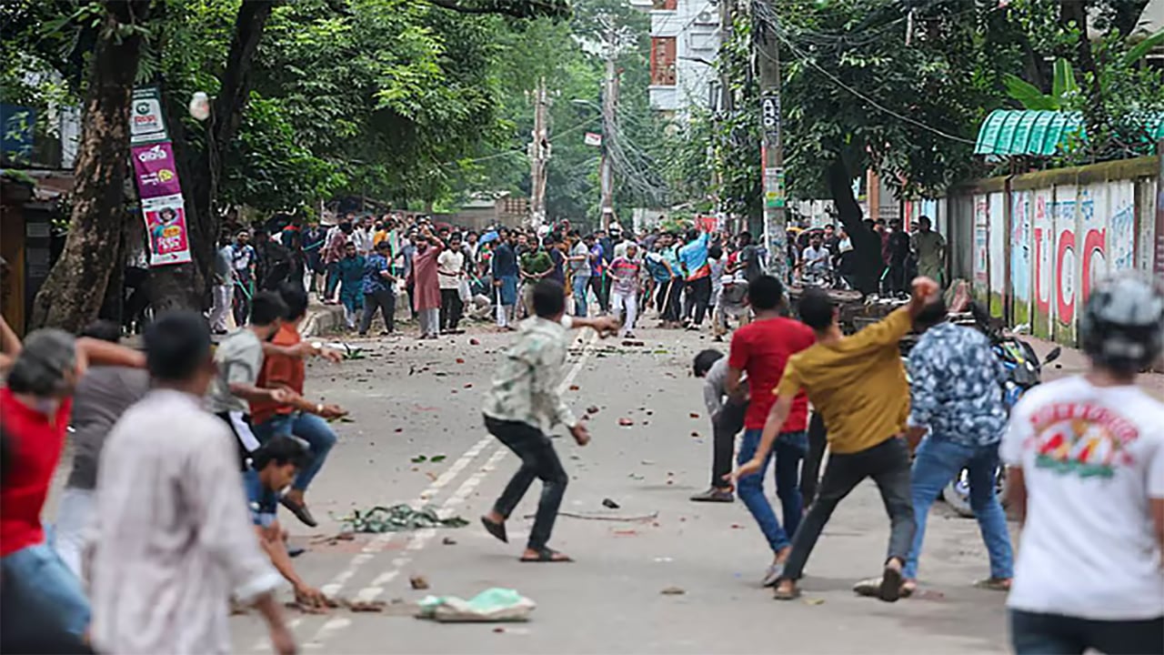 ছাত্রদল-শিবির সংঘাতে শিক্ষাঙ্গনে অস্থিরতা
