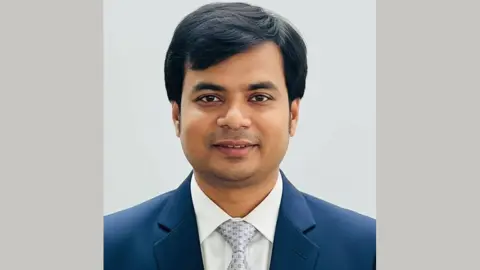 সুনামগঞ্জের শ্রেষ্ঠ গুণী শিক্ষক এমদাদুল হক