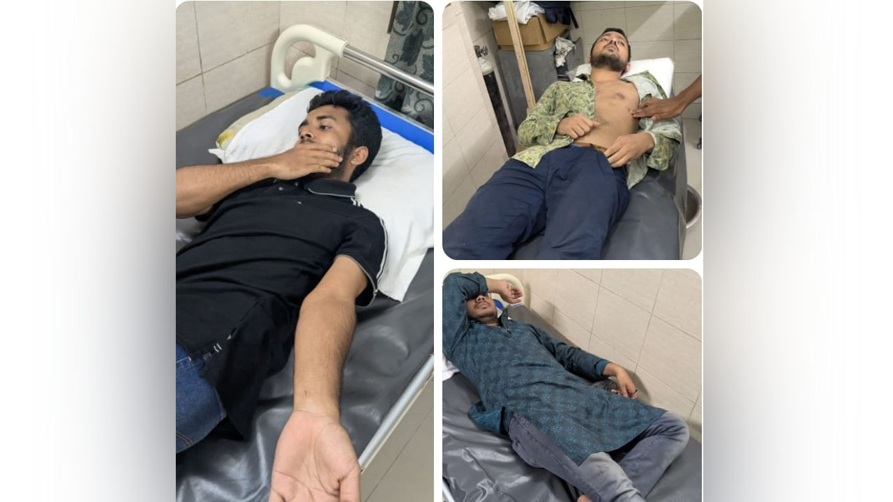 শিবিরের হেল্প ডেস্কে ছাত্রদলের হামলার জেরে সংঘর্ষ, ৪ শিবিরকর্মী আহত