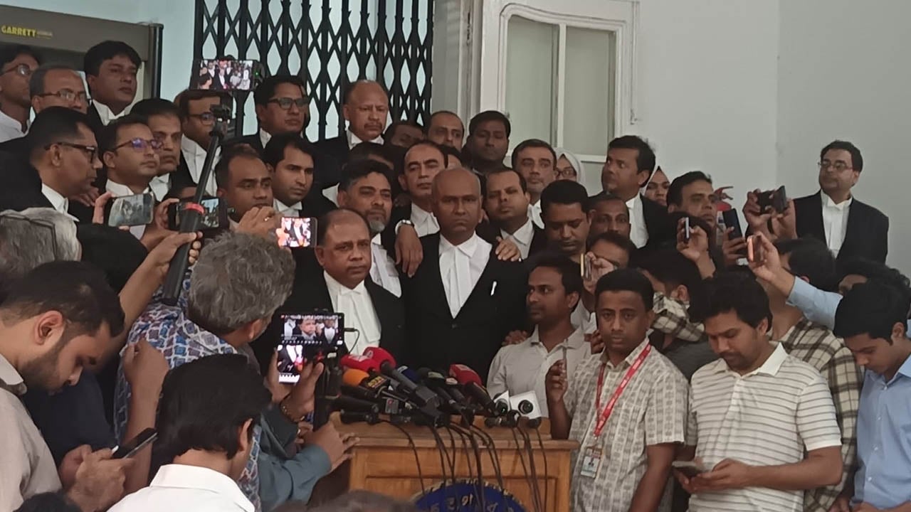 জুলাই শহীদদের আকাঙ্ক্ষা অনুযায়ী ট্রাইব্যুনালের বিচারকাজে সহযোগিতা করব