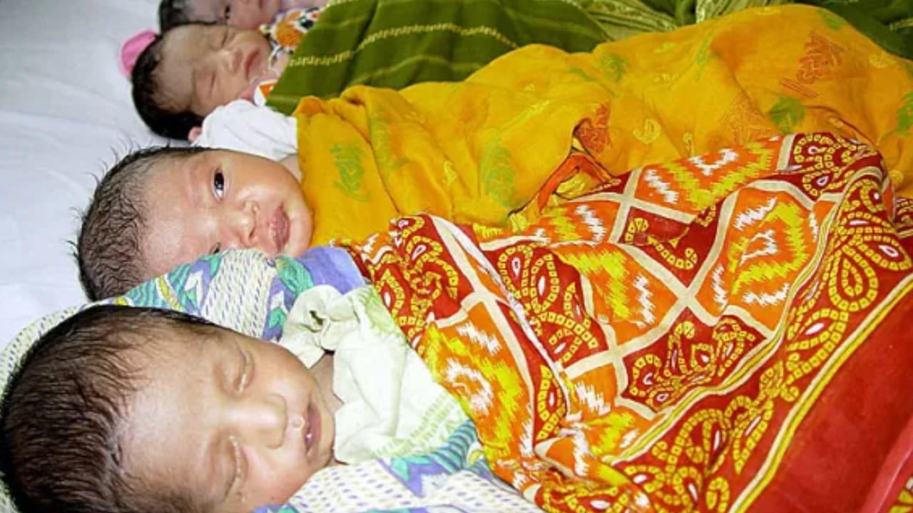 ভারতে আশঙ্কাজনক কমছে জন্মহার