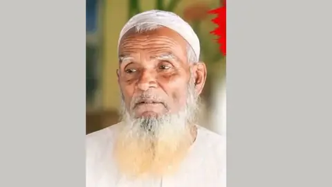 চৌদ্দগ্রামে ফজর নামাজ পড়তে যাওয়া বৃদ্ধের লাশ পুকুর থেকে উদ্ধার 