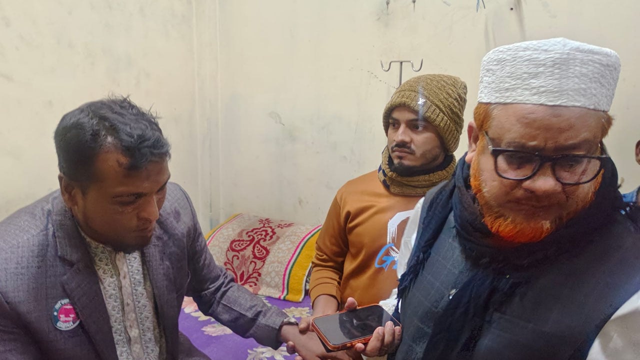 কর্মীদের মারধর করে জামায়াতের অফিস ভাঙচুর বিএনপি নেতার