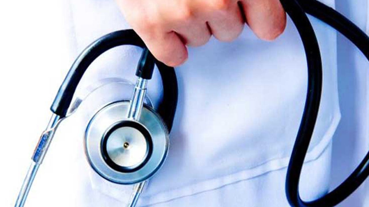 ফেনীতে ভুল চিকিৎসায় প্রসূতির মৃত্যুতে ৩ চিকিৎসকের নামে মামলা