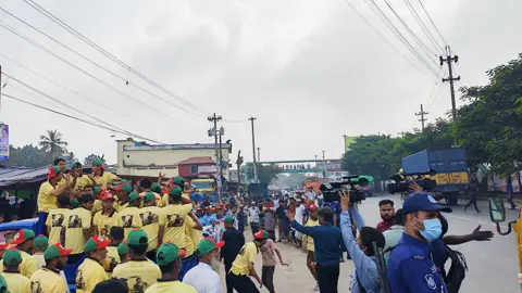 প্রধানমন্ত্রীকে অভ্যর্থনা জানাতে কুমিল্লায় বিএনপি নেতাকর্মীদের ঢল