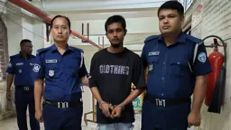 কুমিল্লায় জোড়া খুনের নেপথ্যে অটোরিকশা ছিনতাই, গ্রেপ্তার ‘সিরিয়াল কিলার’