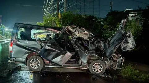 বিয়ের অনুষ্ঠান থেকে ফেরার পথে প্রাণ গেল চারজনের