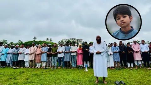 অপ্রতিমের প্রথম জানাজা সম্পন্ন, শেষ বিদায় জানাতে মানুষের ঢল
