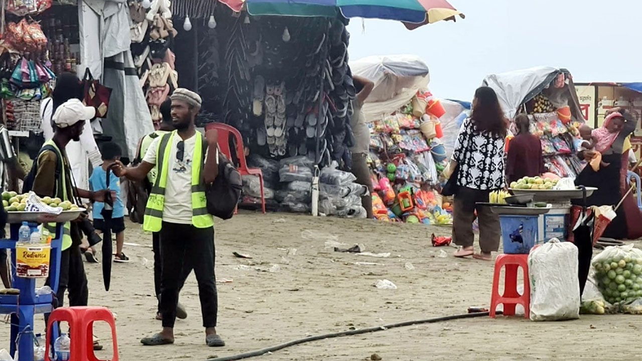 কক্সবাজার সমুদ্রসৈকতে ব্যবসায় আওয়ামী সিন্ডিকেটের পতন