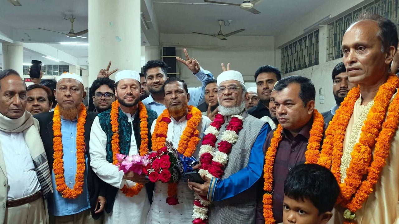 আইনজীবী সমিতি নির্বাচন: কক্সবাজারে আ.লীগের ৭ ও ৪ পদে বিএনপির জয়