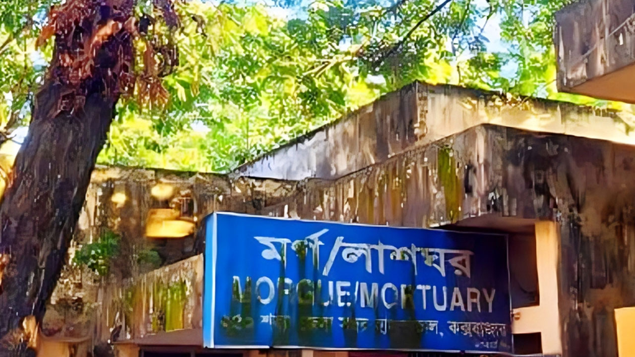 ইফতারের পরপরই অটোরিকশা চালককে ছুরিকাঘাতে হত্যা