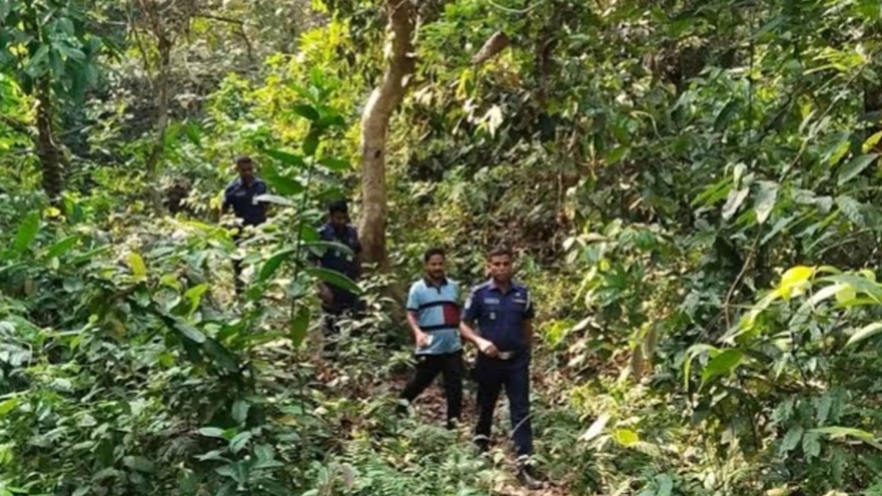 বিয়ের একদিন পর স্ত্রীর ঘর থেকে স্বামী ও ভাইয়ের ছেলেকে অপহরণ