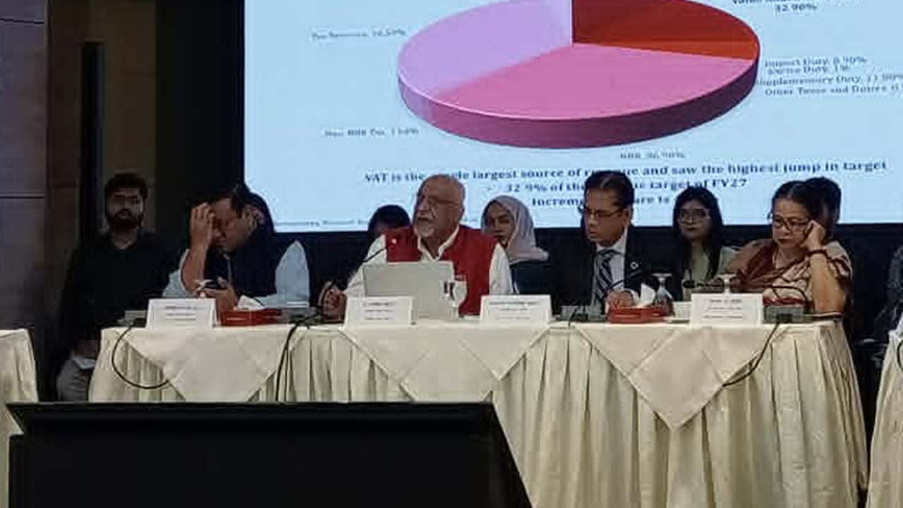 জ্বালানিতে ভর্তুকি প্রয়োজন, সেটা কী পদ্ধতিতে দেয়া হবে পরিষ্কার নয়