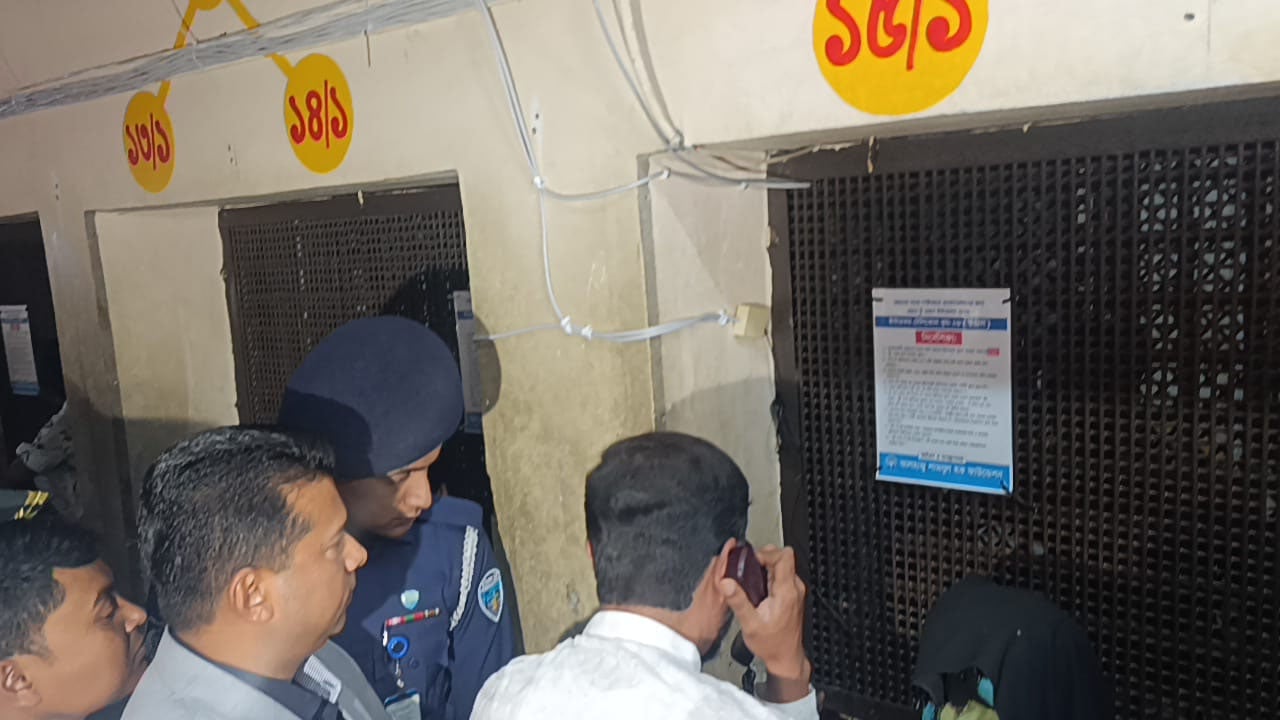 চট্টগ্রাম কেন্দ্রীয় কারাগারে ইন্টারকম চালু