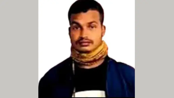 গাছ কাটার ভিডিও ছড়ানোর জেরে সাতকানিয়ায় ‘পিচ্চি জাহিদ’ হত্যা, ১২ আসামি গ্রেপ্তার