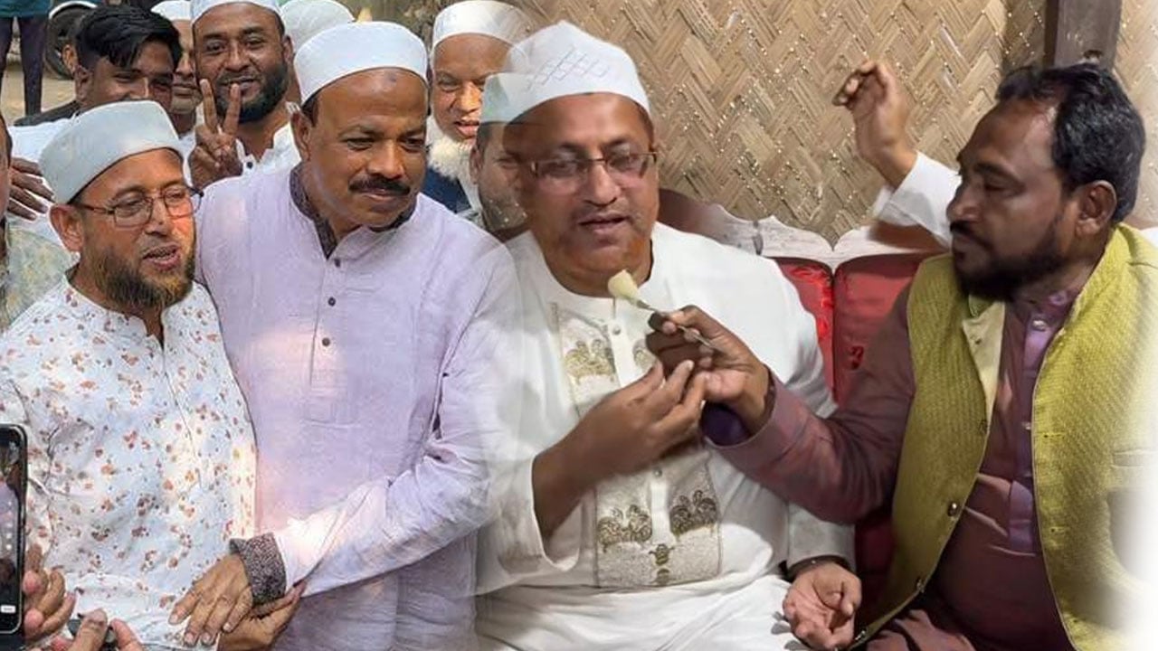 জামায়াত প্রার্থীদের বাড়ি গিয়ে প্রশংসায় ভাসছেন বিএনপির বিজয়ী দুই প্রার্থী