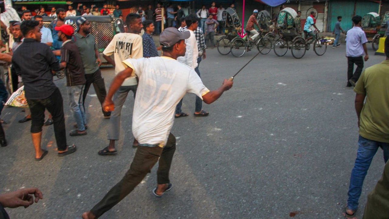অস্ত্রধারীদের ধরতে পুলিশের অভিযান অব্যাহত: সিএমপি কমিশনার