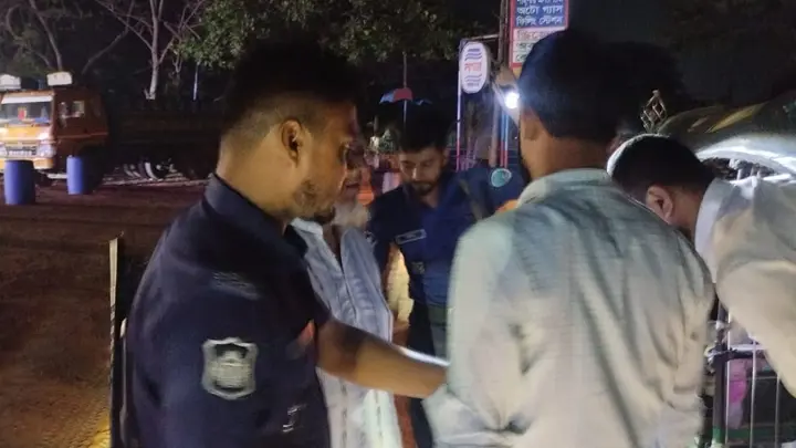 চট্টগ্রামে কিশোর গ্যাং বিরোধী অভিযানে আটক ৪৪৫
