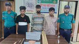 চট্টগ্রামে ৩ রোহিঙ্গা মাদক কারবারি গ্রেপ্তার, উদ্ধার ৮ হাজার ২৮৫ পিস ইয়াবা