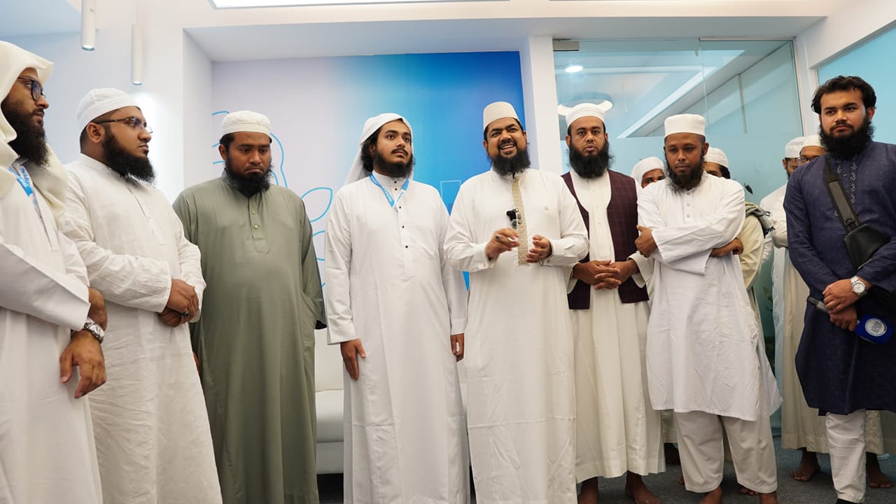অদৃশ্যমান শত্রুই আমাদের জীবনে গভীর প্রভাব ফেলে
