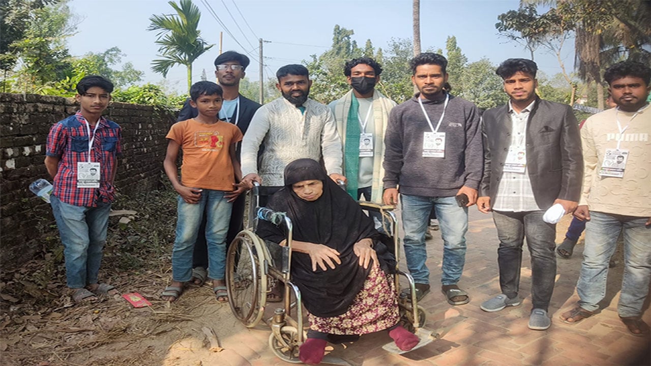 ‘পঁচিশ বছর পর অবাজি ভোট দিত পাইরগ্গি’