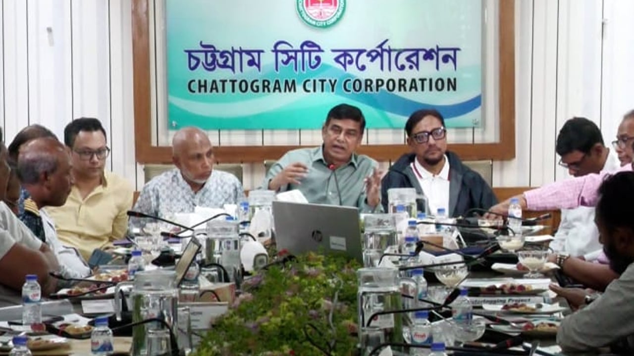 স্লুইসগেট সচল হলে চট্টগ্রামে জলাবদ্ধতা কমবে: পানিসম্পদ প্রতিমন্ত্রী
