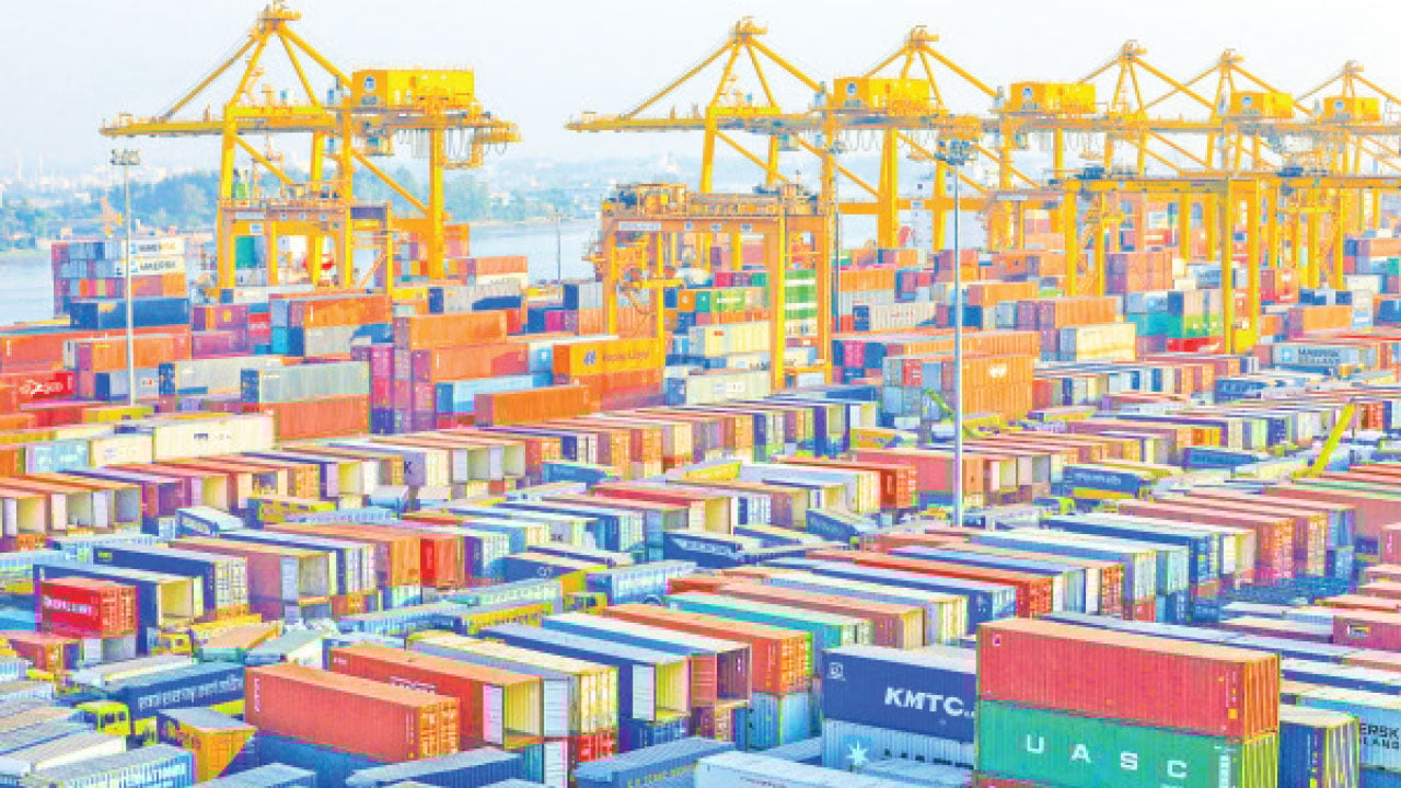 সম্মানির নামে ৫৬ কর্মকর্তা-কর্মচারীকে দেওয়া হচ্ছে অতিরিক্ত টাকা