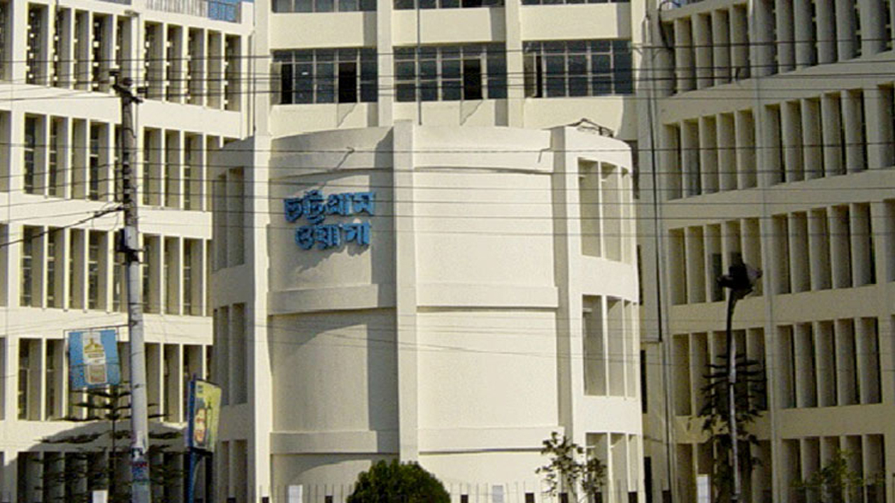 চট্টগ্রাম ওয়াসার বিল চুরি আটক ২