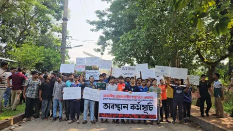 চুয়েটে ৫৬ দিনের উপাচার্যের জন্য ১৩ দিনের আন্দোলন