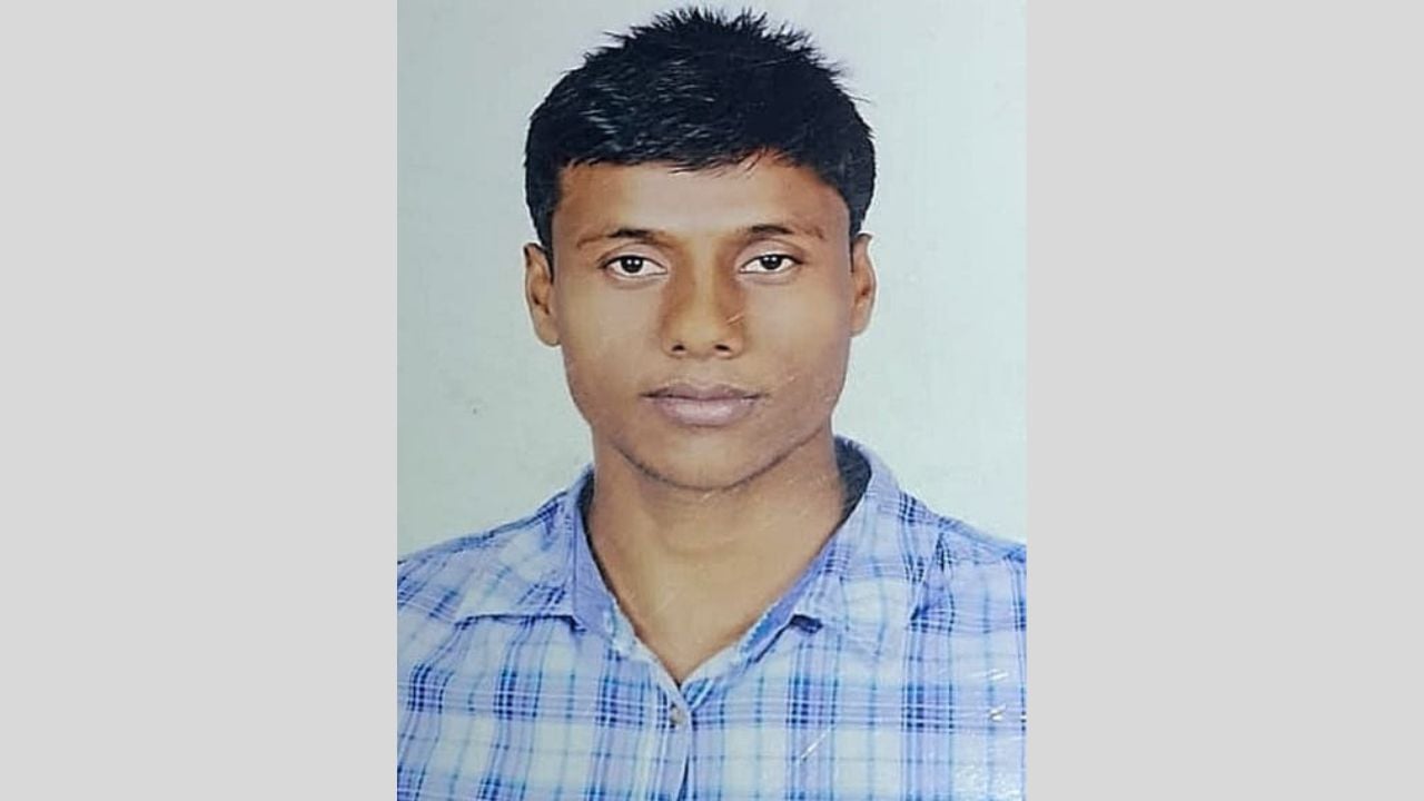 দেবিদ্বারে অটো চালকের লাশ উদ্ধার