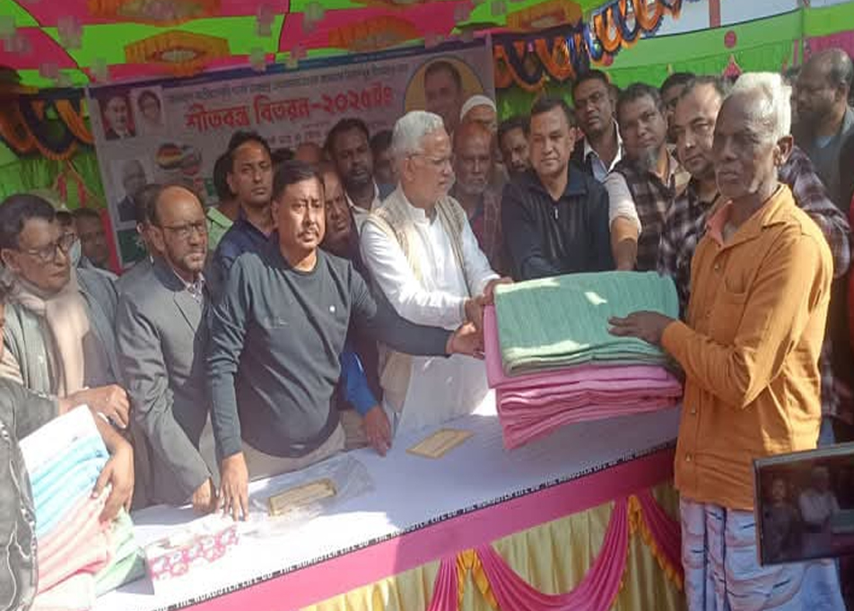 বিএনপি সব সময় দুঃস্থ অসহায় মানুষের পাশে থাকে : ডা. জাহিদ