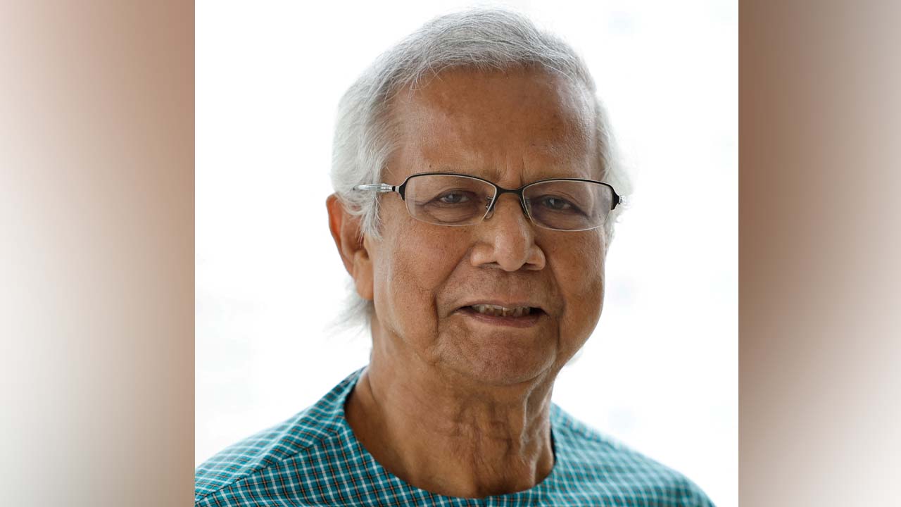 বিমসটেক সম্মেলনে বক্তব্য দিচ্ছেন ড. ইউনূস