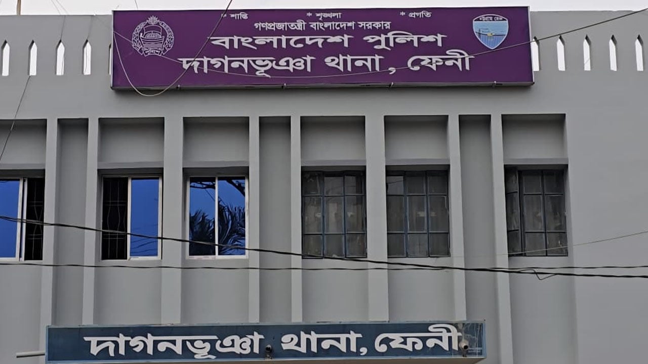 সাহরি খেয়ে মসজিদে যাওয়ার পথে ট্রাকচাপায় বাবা-ছেলে নিহত