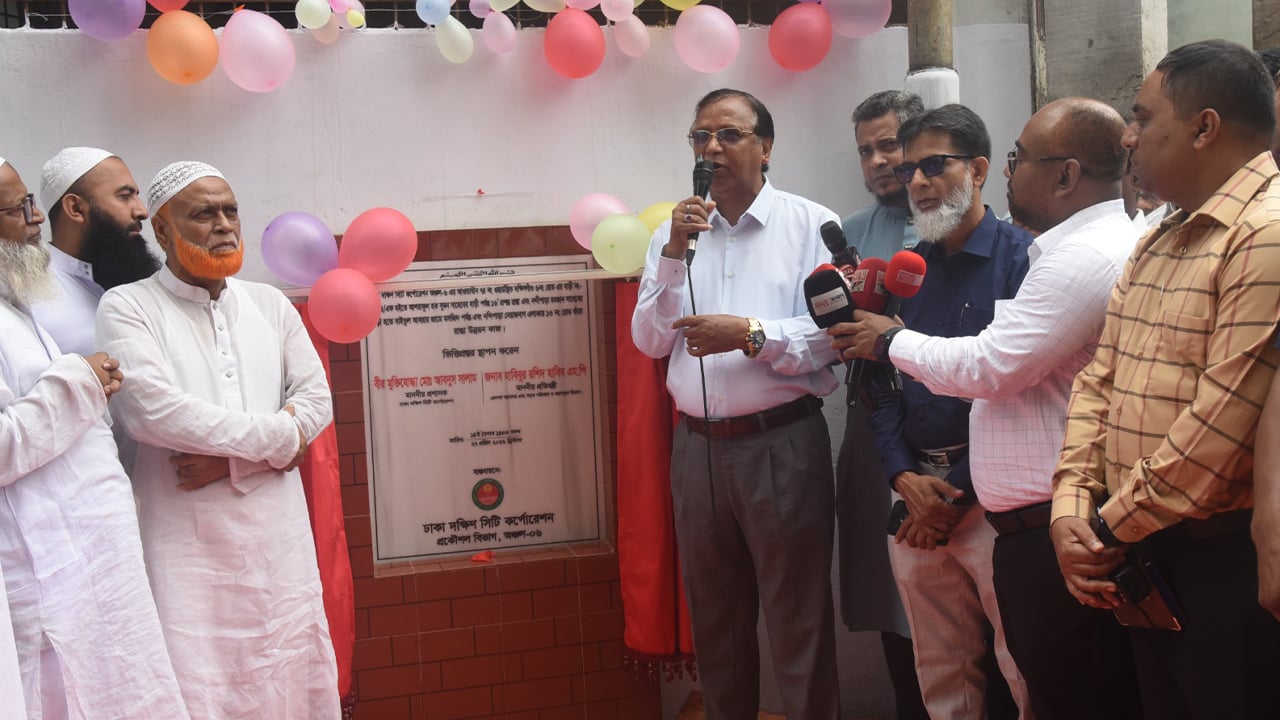 দক্ষিণগাঁও ও নন্দীপাড়ায় রাস্তা উন্নয়ন কাজের ভিত্তিপ্রস্তর স্থাপন