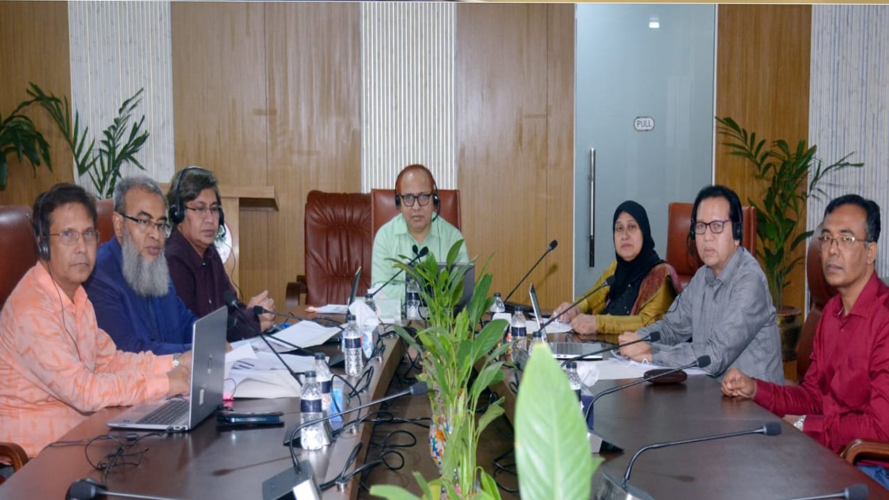 রূপালী ব্যাংকে সিএমএসএমই ঋণ বিতরণ কার্যক্রম জোরদারে সভা অনুষ্ঠিত