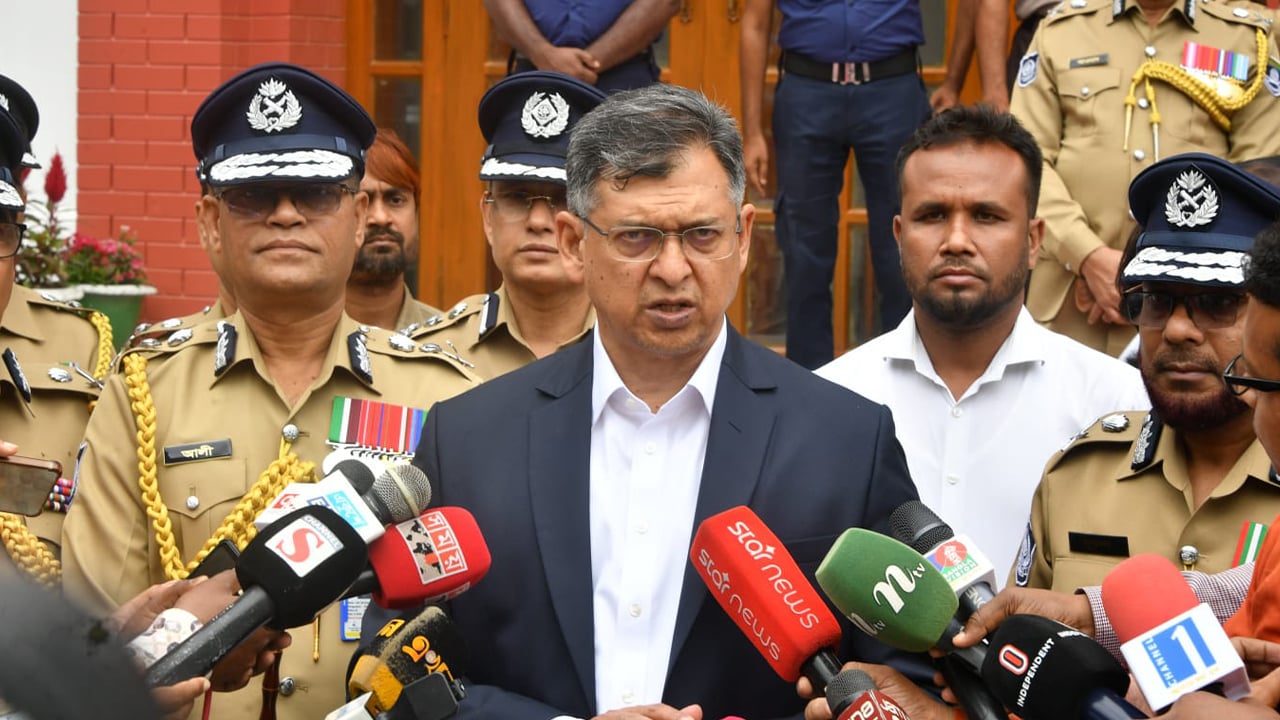 গণঅভ্যুত্থানের আকাঙ্ক্ষা অনুযায়ী সংবিধান সংস্কার হবে: স্বরাষ্ট্রমন্ত্রী