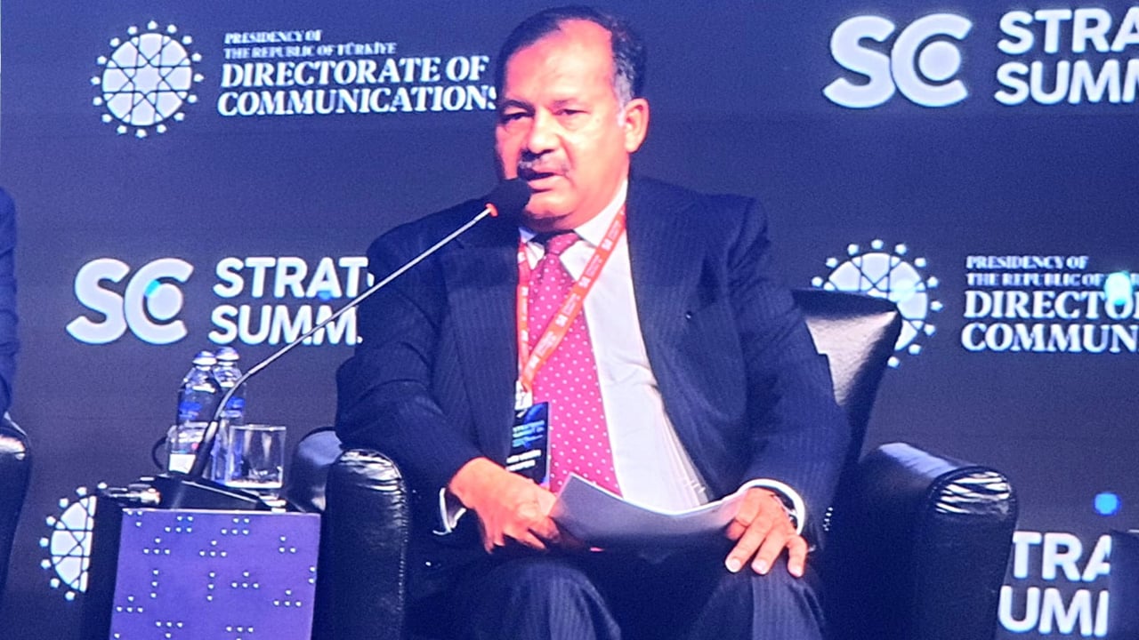 শক্তিশালী গণমাধ্যম ও প্রাতিষ্ঠানিক ব্যবস্থা গড়ে তোলার আহ্বান