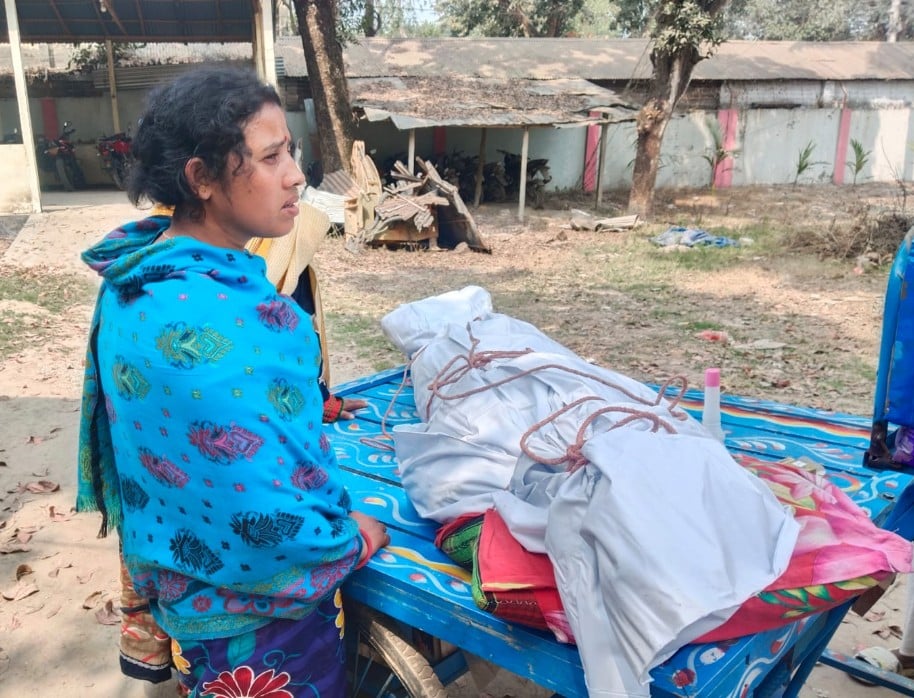 জলঢাকায় স্ত্রীকে হত্যা, স্বামী পলাতক