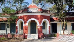 শিক্ষাবর্ষ শুরুর ১০ মাসেও বই পায়নি অর্ধশতাধিক শিক্ষার্থী