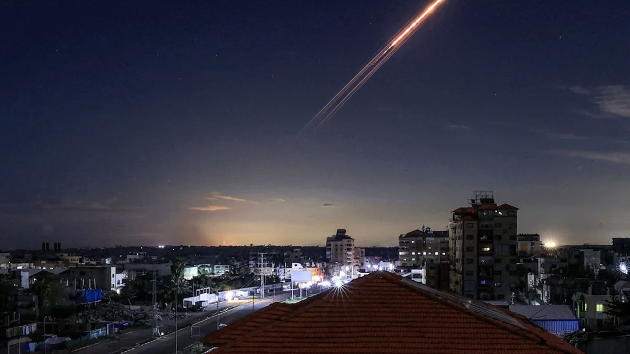 ইরানের বিরুদ্ধে প্রতিরক্ষামূলক ব্যবস্থার হুঁশিয়ারি ফ্রান্স, জার্মানি ও ব্রিটেনের