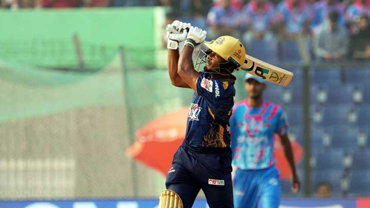 তানজিদ ঝড়ে ঢাকার টানা জয়