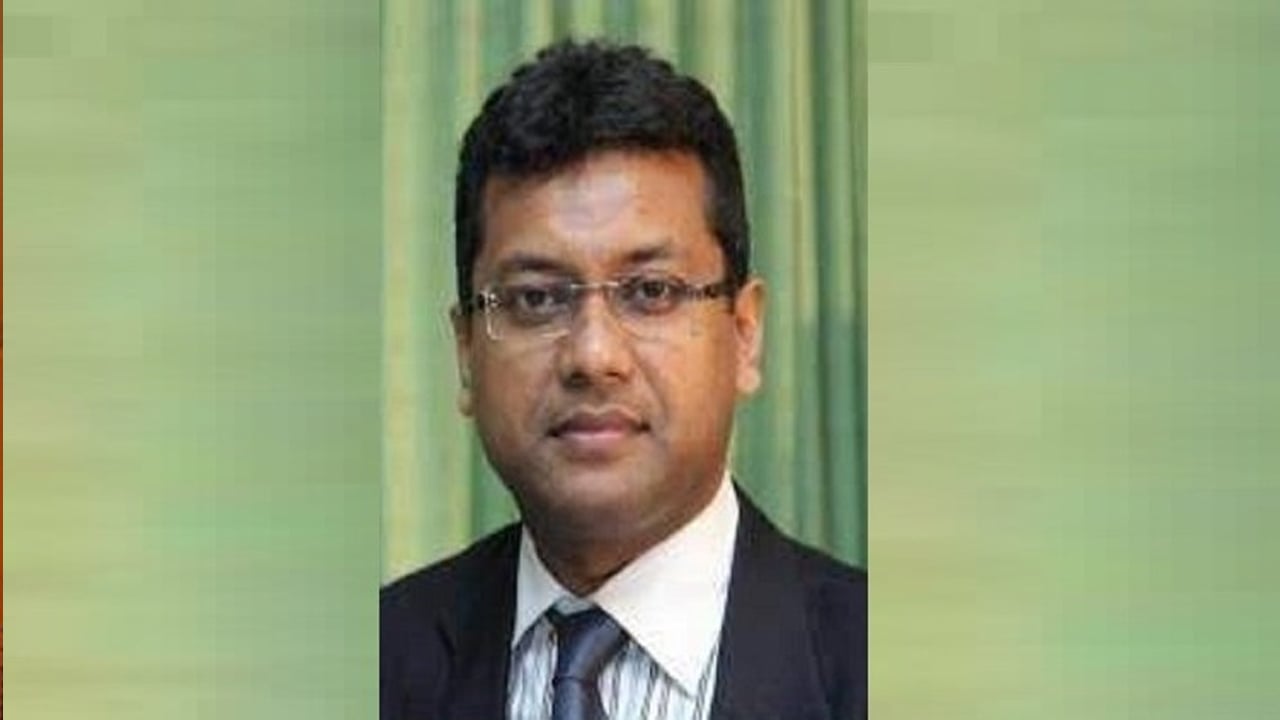 গবেষণায় চৌর্যবৃত্তির অভিযোগ: ঢাবি অধ্যাপকের বিরুদ্ধে তদন্ত কমিটি