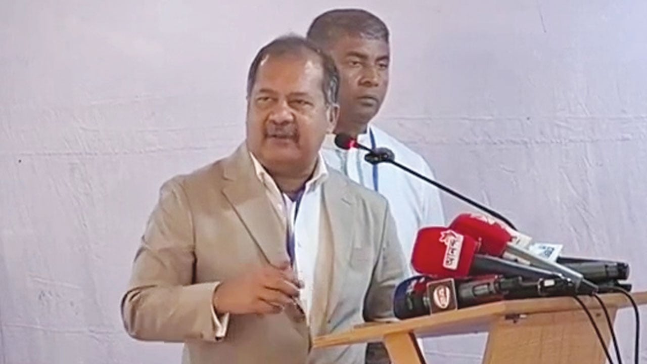 ধ্বংসপ্রাপ্ত অর্থনীতি স্বাবলম্বী করতে দুই বছর সময় লাগবে