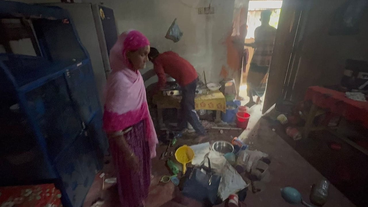 মাদকাসক্ত ছেলের নির্যাতন থেকে বাঁচতে ইউএনওর কাছে মায়ের অভিযোগ