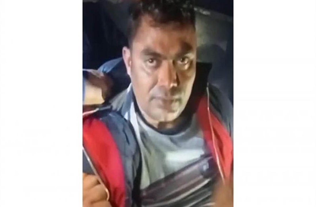 দিনাজপুরে চাঁদাবাজির অভিযোগে ছাত্রদল নেতা আটক