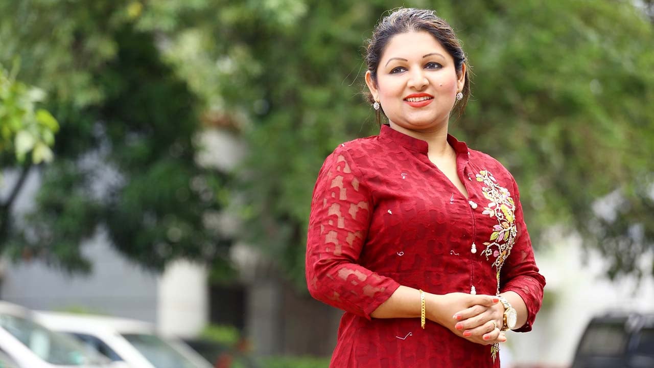 মেয়ের কণ্ঠে বাবার গান