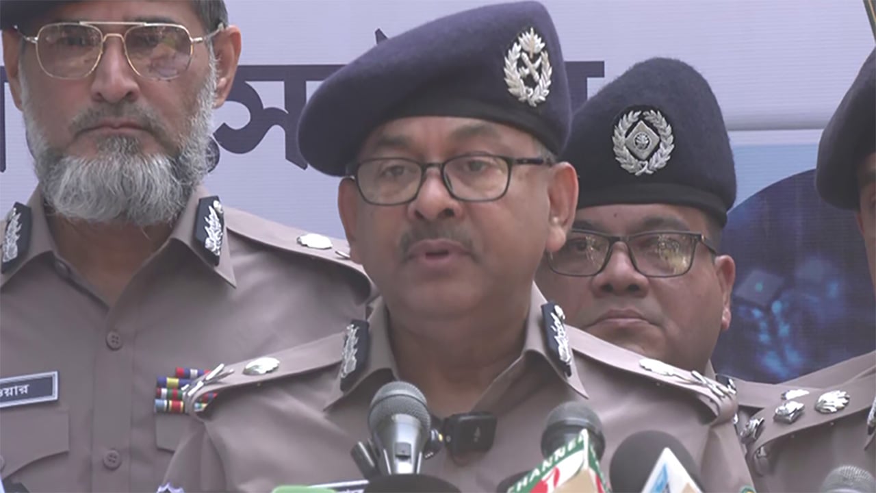 কখন পুলিশ গুলি করবে আইনেই বলা আছে: ডিএমপি কমিশনার
