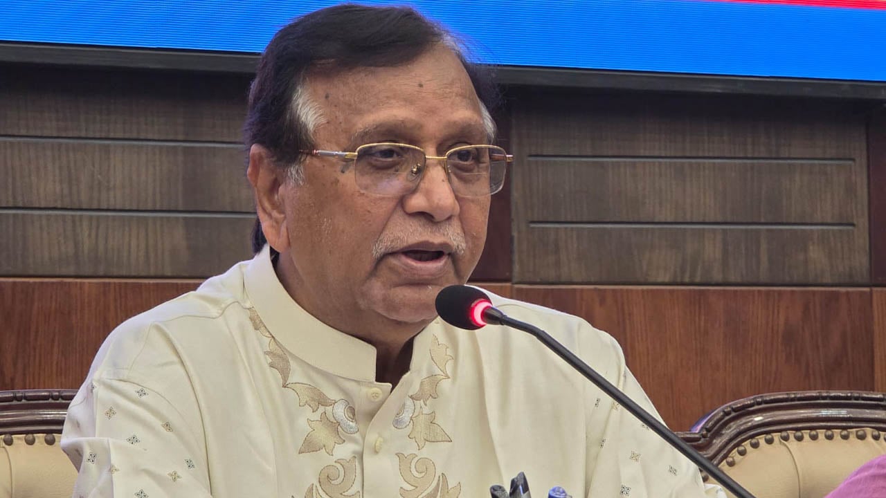 মশক নিধনে রোববার থেকে শুরু হচ্ছে ১০ দিনের ক্রাশ প্রোগ্রাম