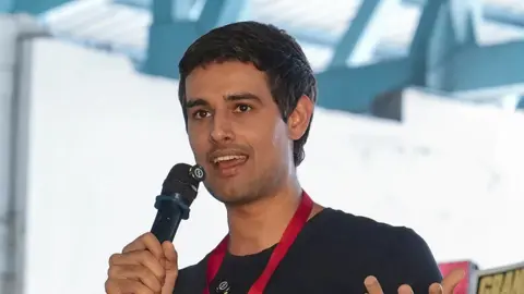 ‘আটক নয়, আমাকে অপহরণ করা হয়েছিল’